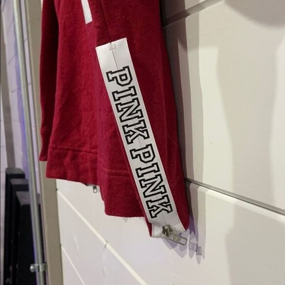 Victoria’s Secret PINK IU Indiana Hoosier Sweatshirt XS Red White - Picture 10 of 13